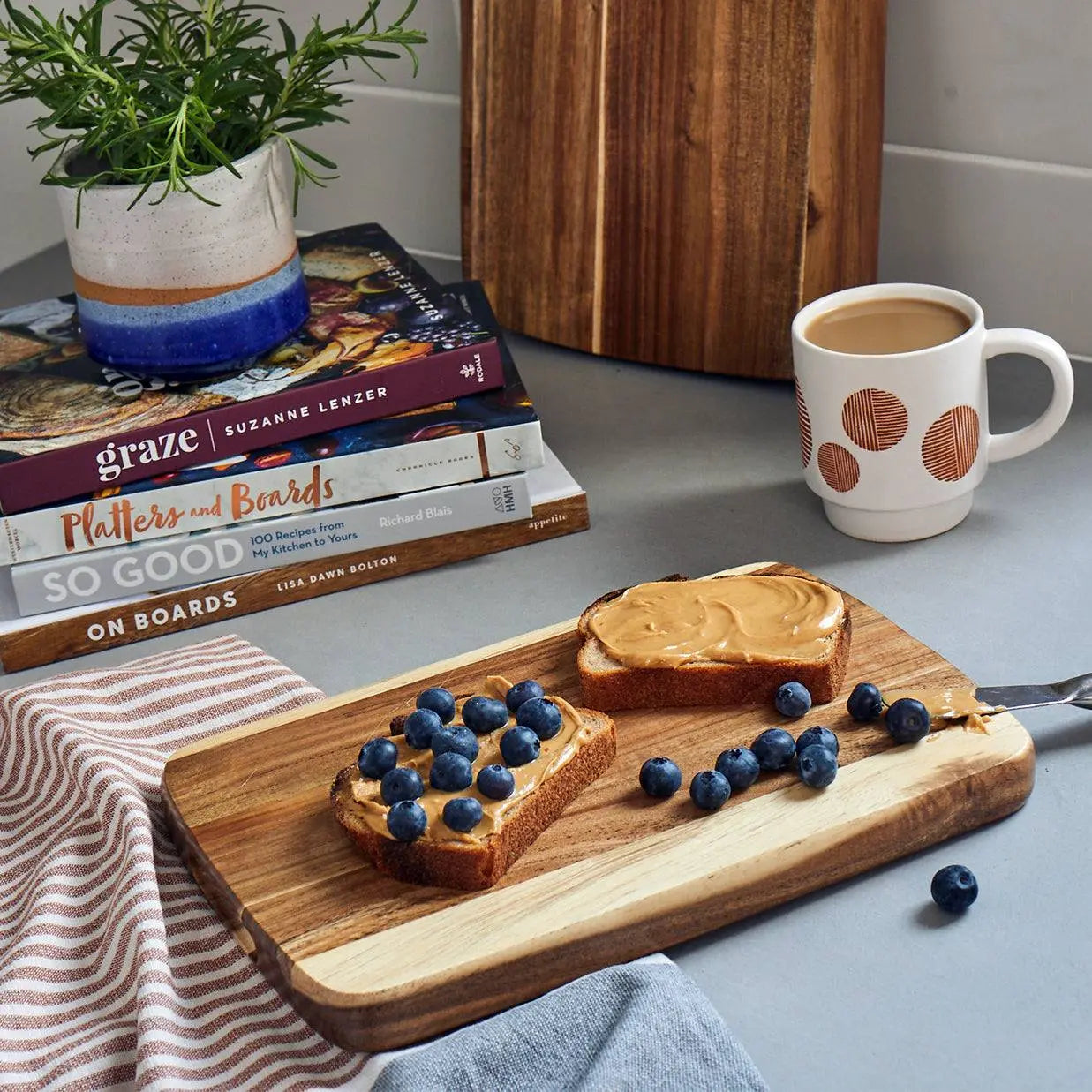 Doheny Duo Wooden Board Platter Small - Serving Board for Cooking & Home Use, Modern Kitchenware, Featuring Wooden Texture