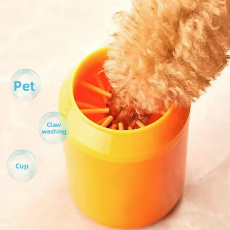 Portable Dog Paw Cleaner Cup with Soft Silicone Combs Outdoor Pet Foot Washer Quick Cleaning Brush Foot Cleaning Bucket for Pets