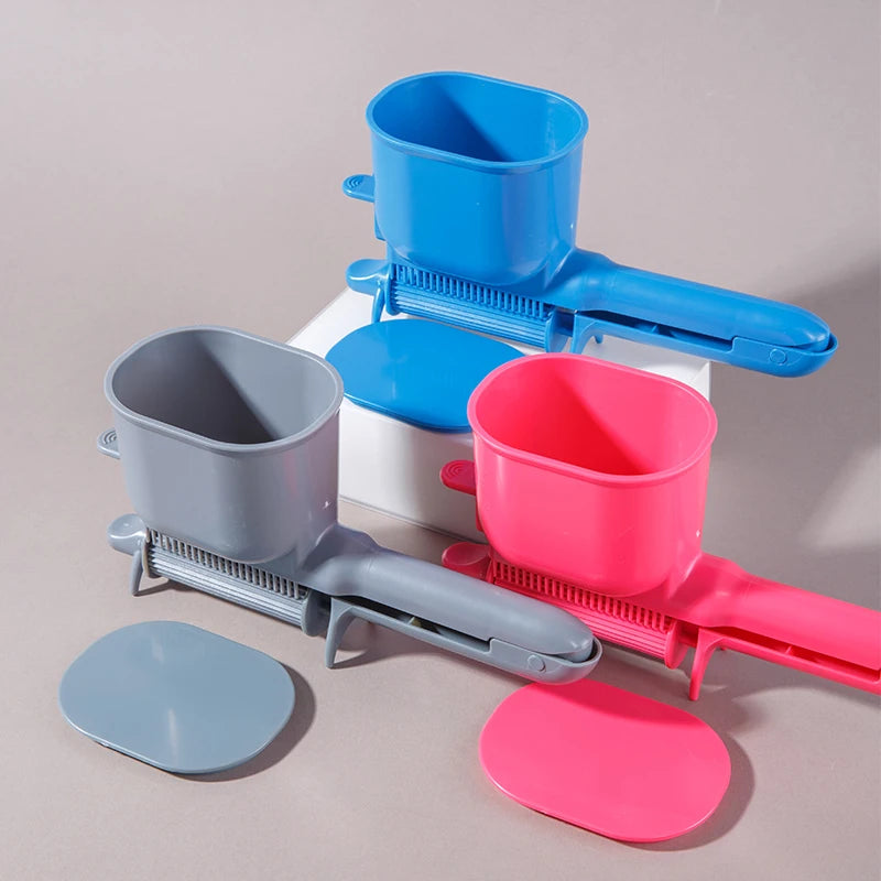 1pcs Professional Hair Dyeing Tool -2-in-1  Automatic Roller Comb Dye Salon Hair Care Plastic Salon Hairdressing Tool