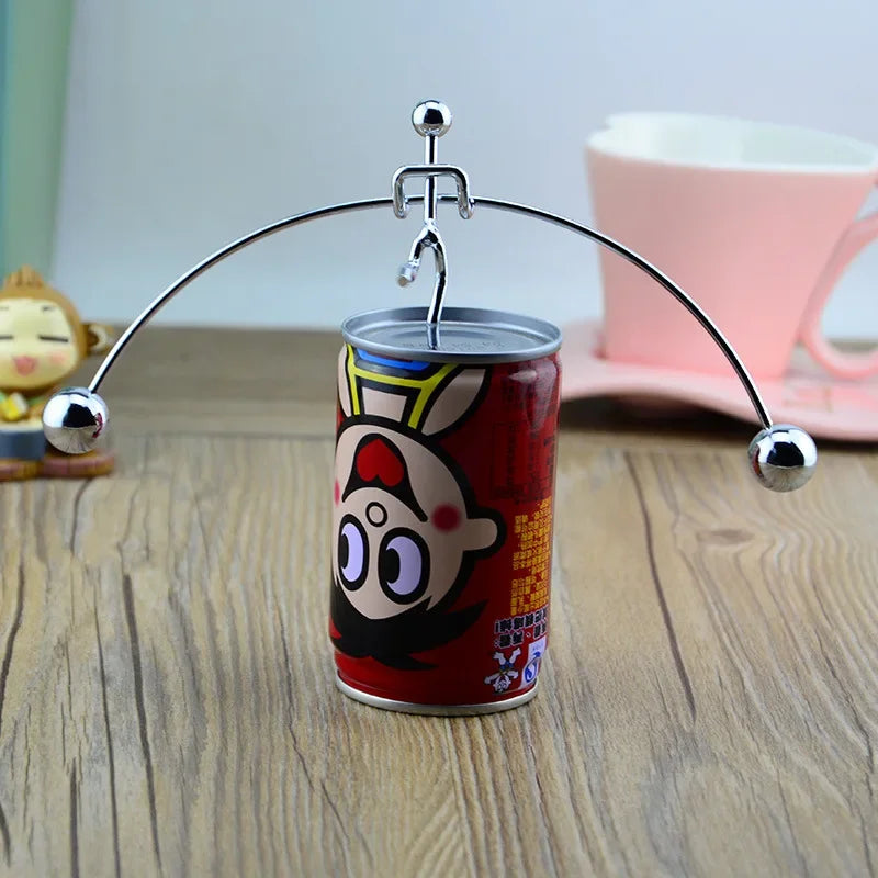Weightlifter Mold Metal Craft Perpetual Dynamic Balancing Instrument Art Swing Kinetic Motion Toy Figurines Home Desk Decor